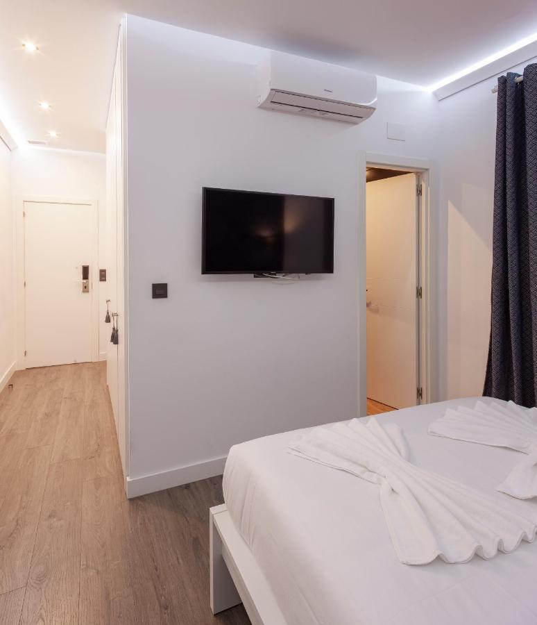 Gran Via V Calle Fuencarral 5Br 5Bh Apartment มาดริด ภายนอก รูปภาพ